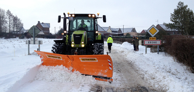 Salage et déneigement sur autoroute